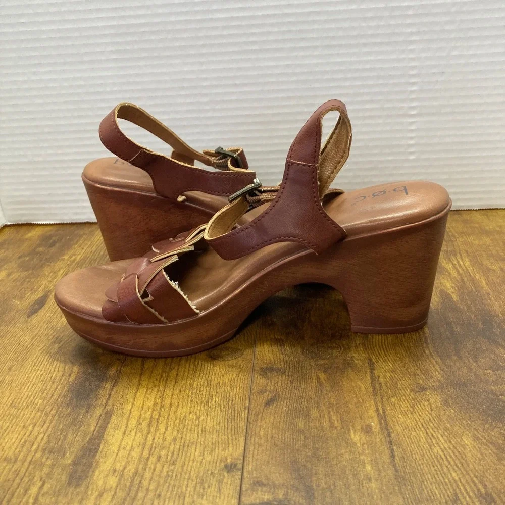 b.o.c Women's Brown Leather Braided Strappy‎ Platform Heel Sandals Size 8M